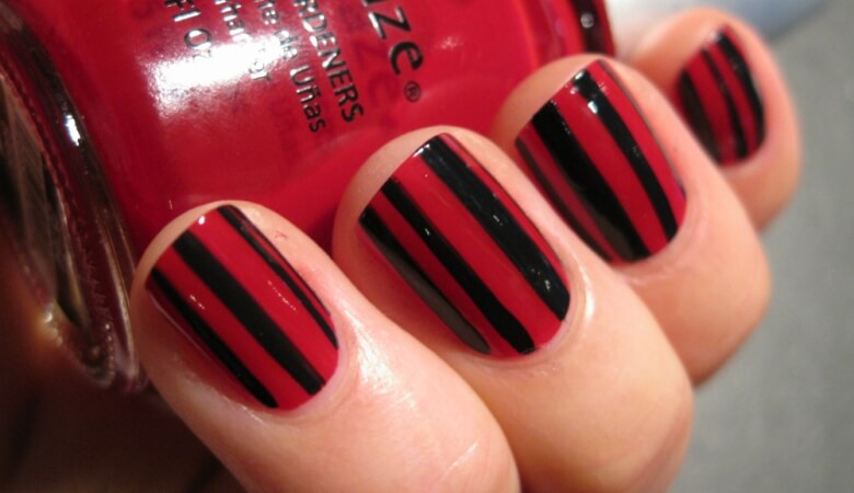 Фото черно-красного маникюра на коротких и длинных ногтях: красивый и модный дизайн