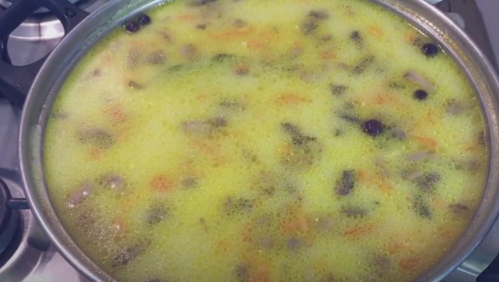 Суп с плавленным сыром: 7 вкусных и простых рецептов
