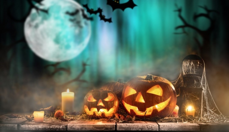 История возникновения Хэллоуина: традиции праздника и интересные факты