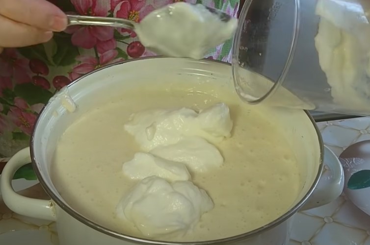 Блины на воде с яйцами – 7 пошаговых рецептов. Как приготовить тесто и испечь блины на воде?